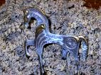 Cheval bleu grec.